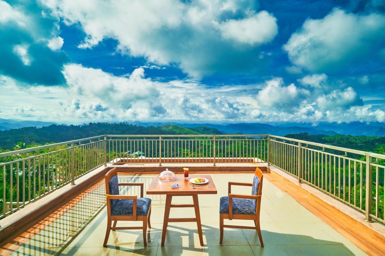 Vibe Munnar Hotell Exteriör bild